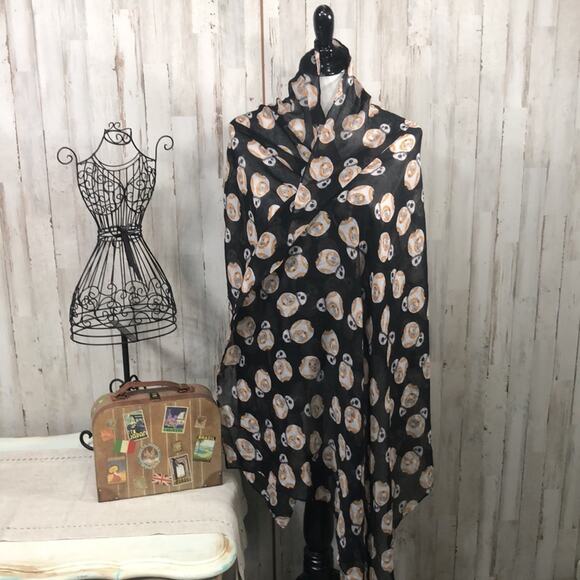 Fun BB8 Scarf Disney Star Wars - Picture 2 of 4